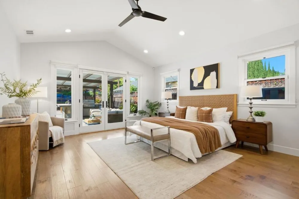 1063 Carolyn Avenue San Jose, CA 95125