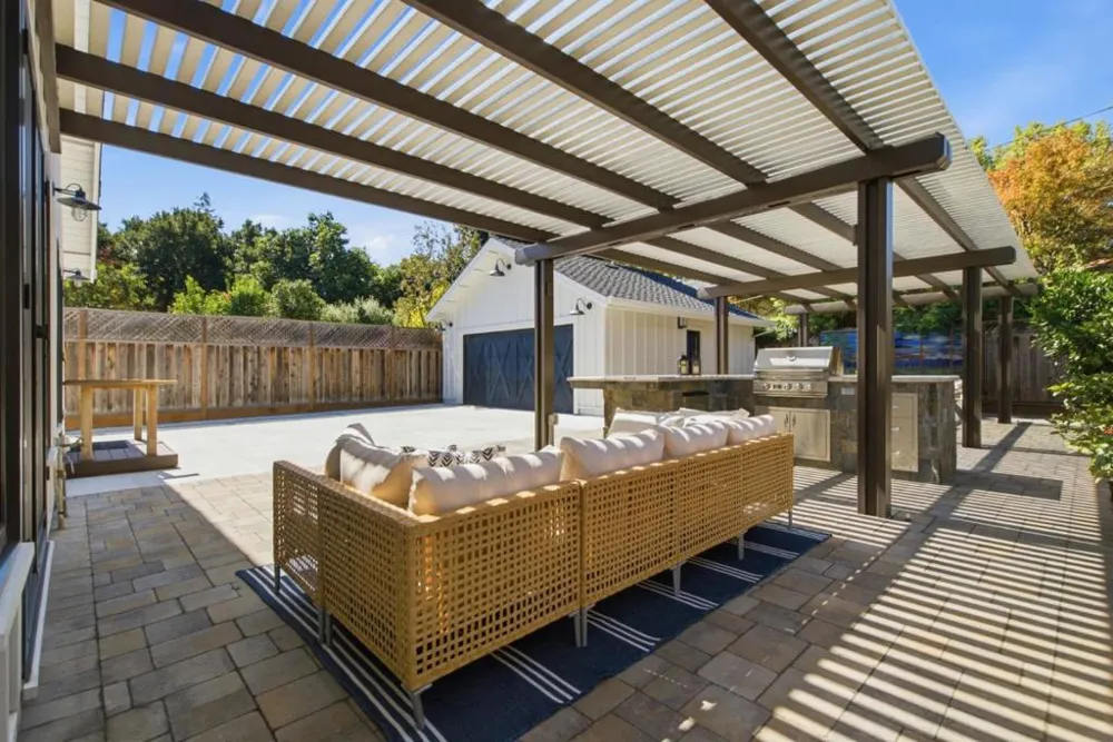 1063 Carolyn Avenue San Jose, CA 95125