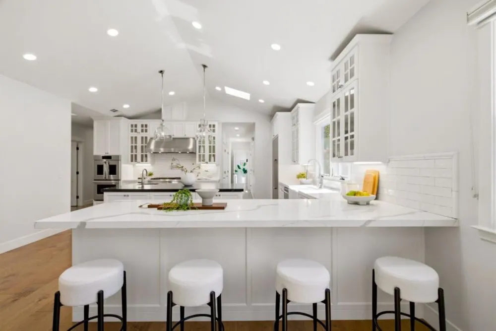 1063 Carolyn Avenue San Jose, CA 95125