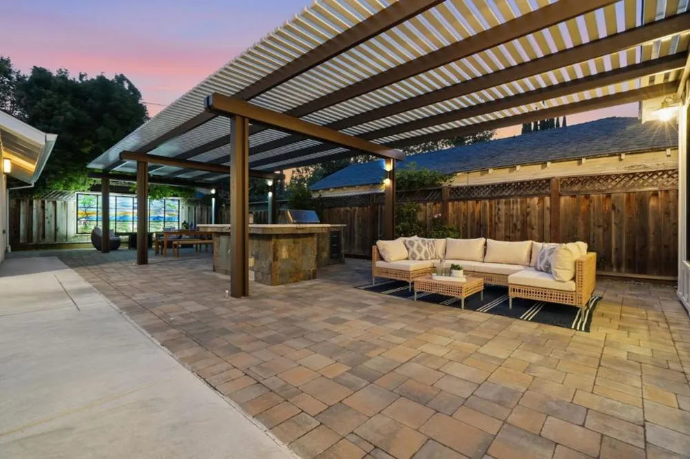 1063 Carolyn Avenue San Jose, CA 95125