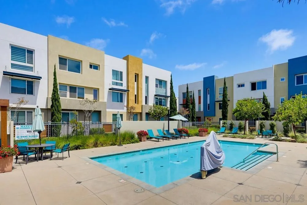 745 Shoreline Rd Chula Vista, CA 91910