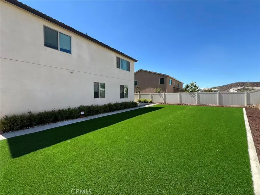33056 saint emilion Winchester, CA 92596