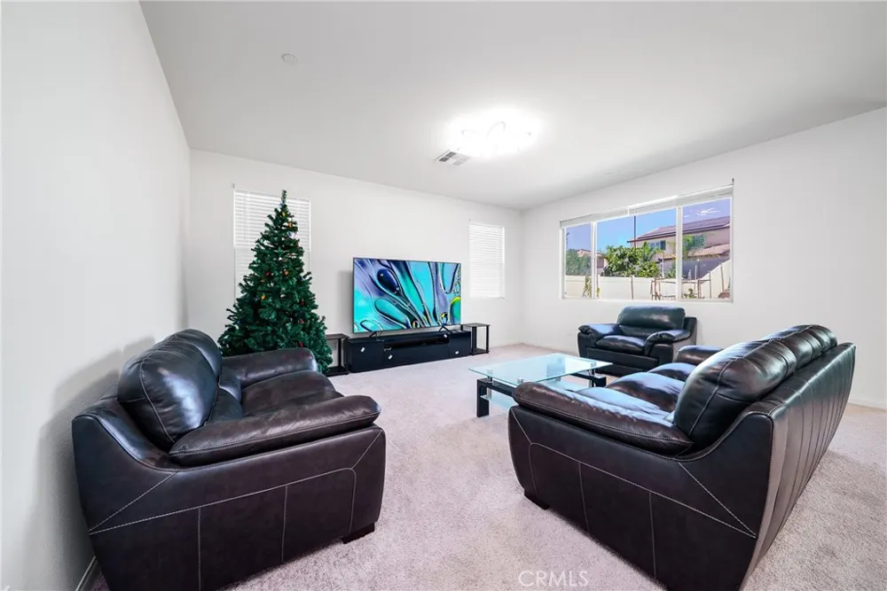 33056 saint emilion Winchester, CA 92596