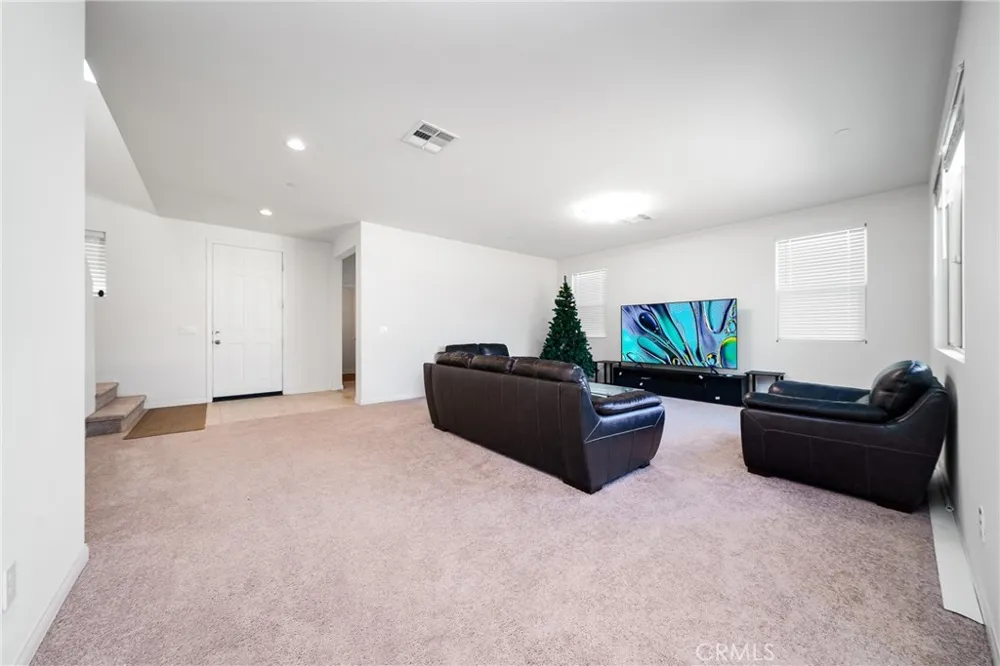 33056 saint emilion Winchester, CA 92596