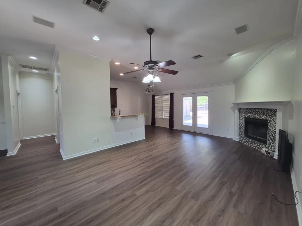 5517 Stillhouse Hollow Waco, TX 76708