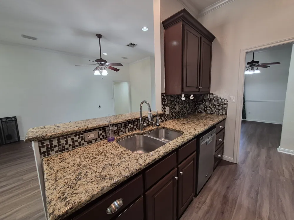 5517 Stillhouse Hollow Waco, TX 76708