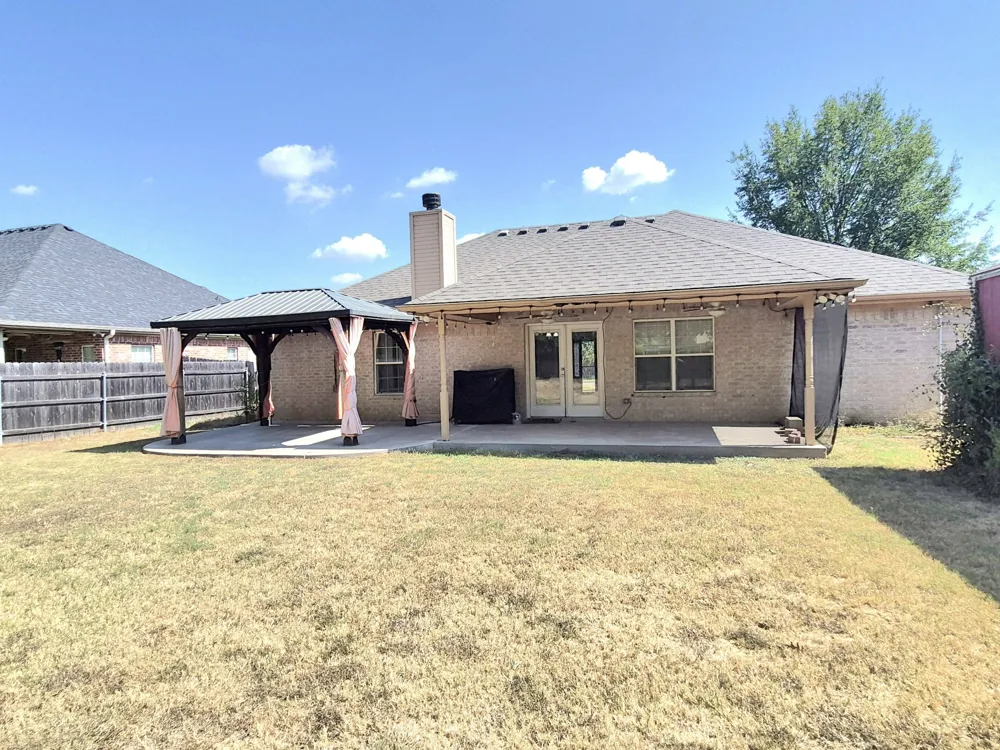 5517 Stillhouse Hollow Waco, TX 76708