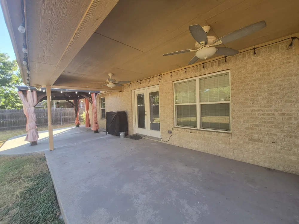 5517 Stillhouse Hollow Waco, TX 76708