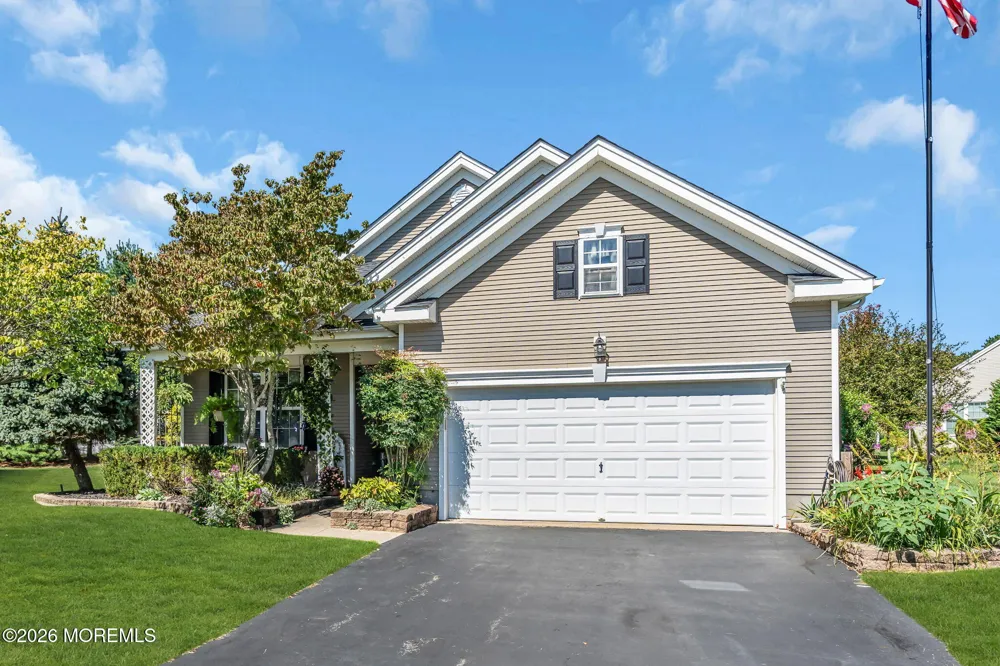 20 Windy Reef Court Barnegat, NJ 08005