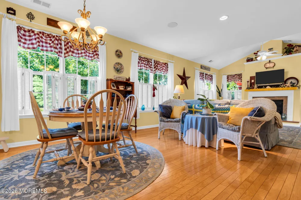 20 Windy Reef Court Barnegat, NJ 08005
