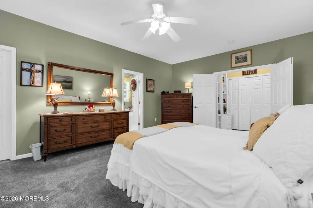 20 Windy Reef Court Barnegat, NJ 08005