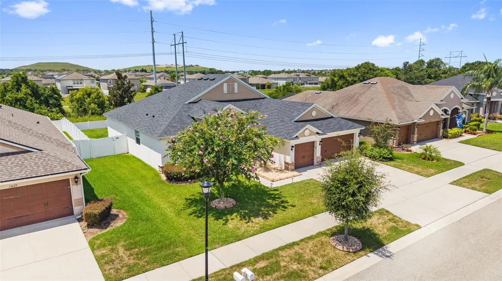 13627 ARTESA BELL DRIVE Riverview, FL 33579