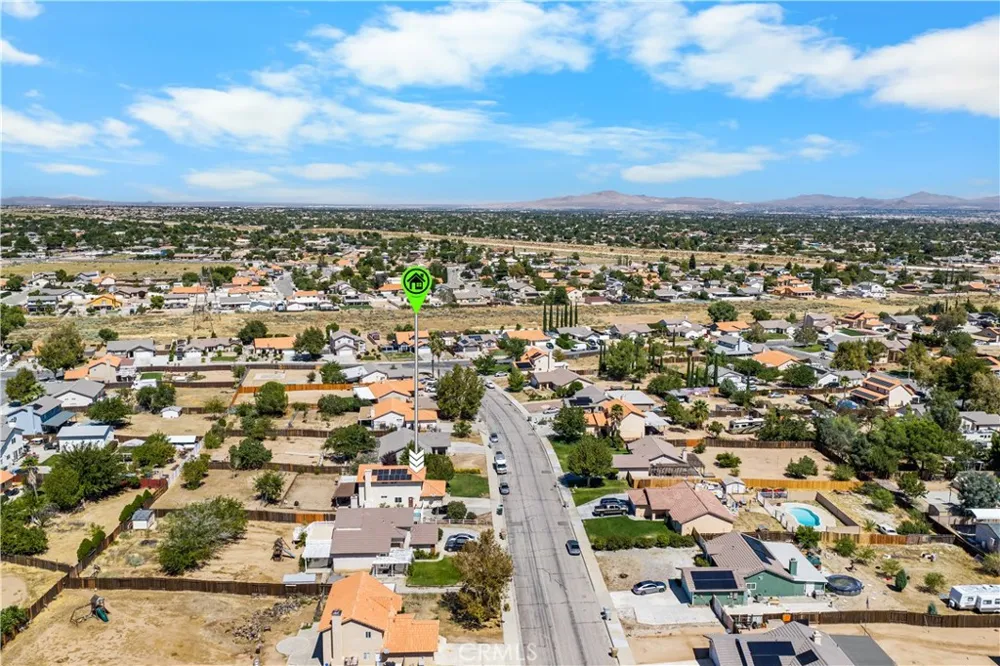 6990 Loma Vista Hesperia, CA 92345