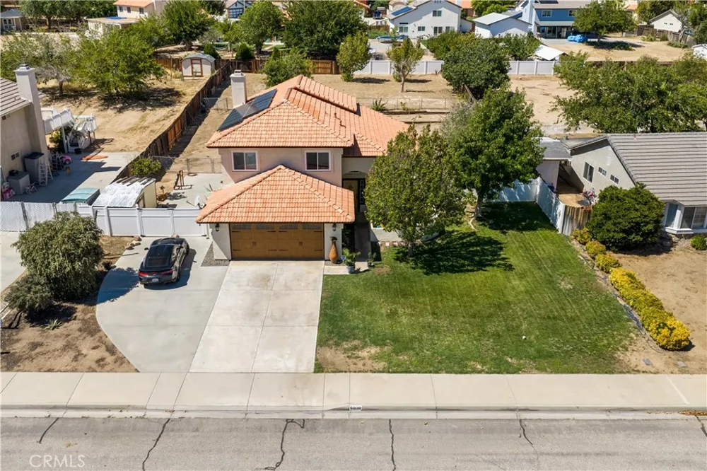 6990 Loma Vista Hesperia, CA 92345