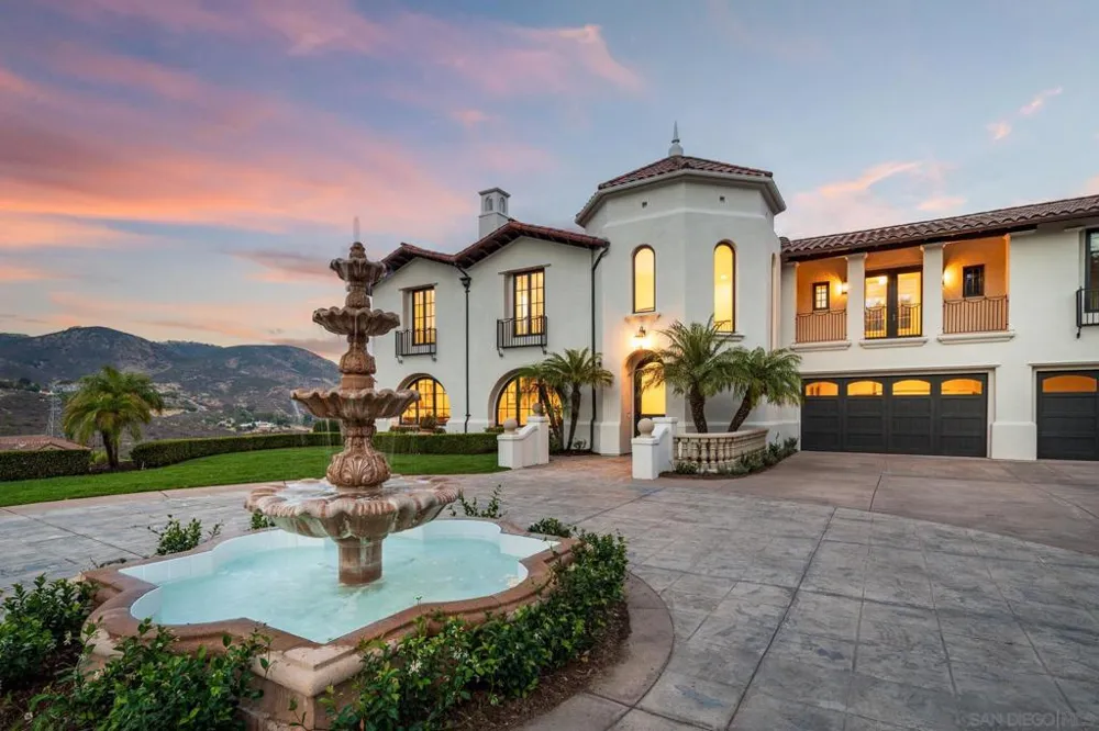 7823 Calle Cima Rancho Santa Fe, CA 92067