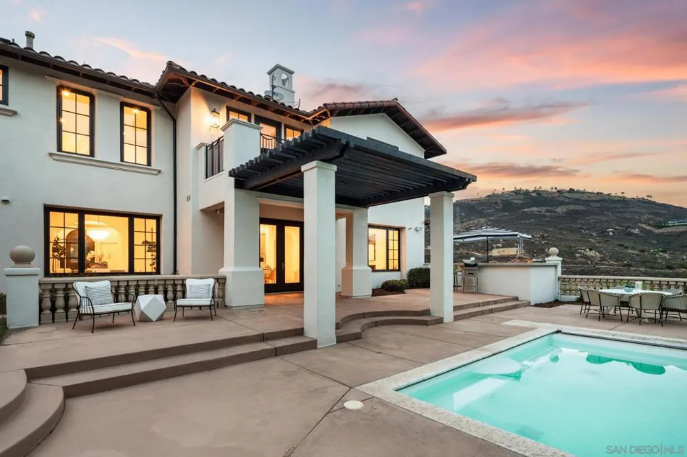 7823 Calle Cima Rancho Santa Fe, CA 92067