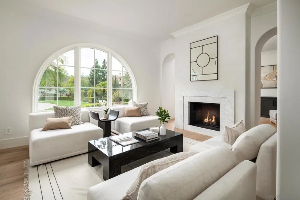 7823 Calle Cima Rancho Santa Fe, CA 92067