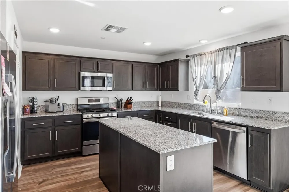 1131 Rockcress Banning, CA 92220