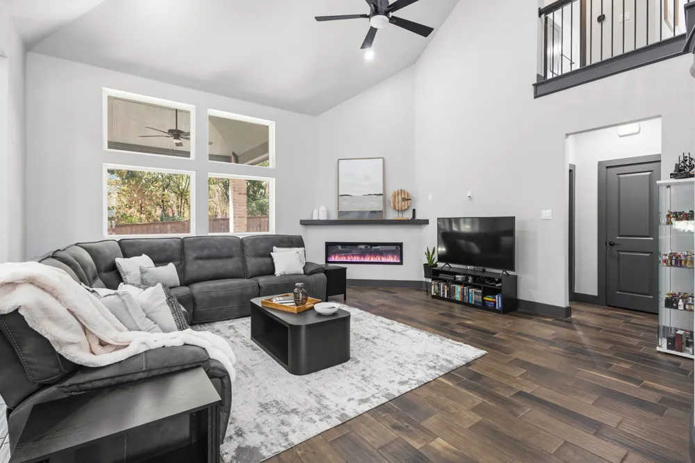 633 Willowmore Drive Little Elm, TX 75068