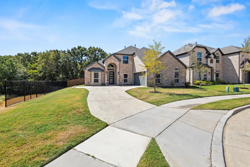 633 Willowmore Drive Little Elm, TX 75068