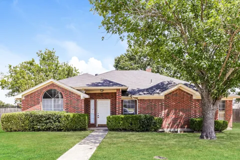 912 Winterbury Court