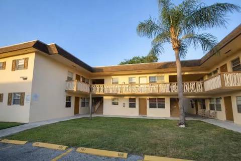 3721 SW 59th Terrace #5