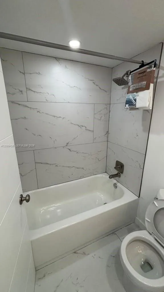 701 Three Islands Blvd #320 Hallandale Beach, FL 33009
