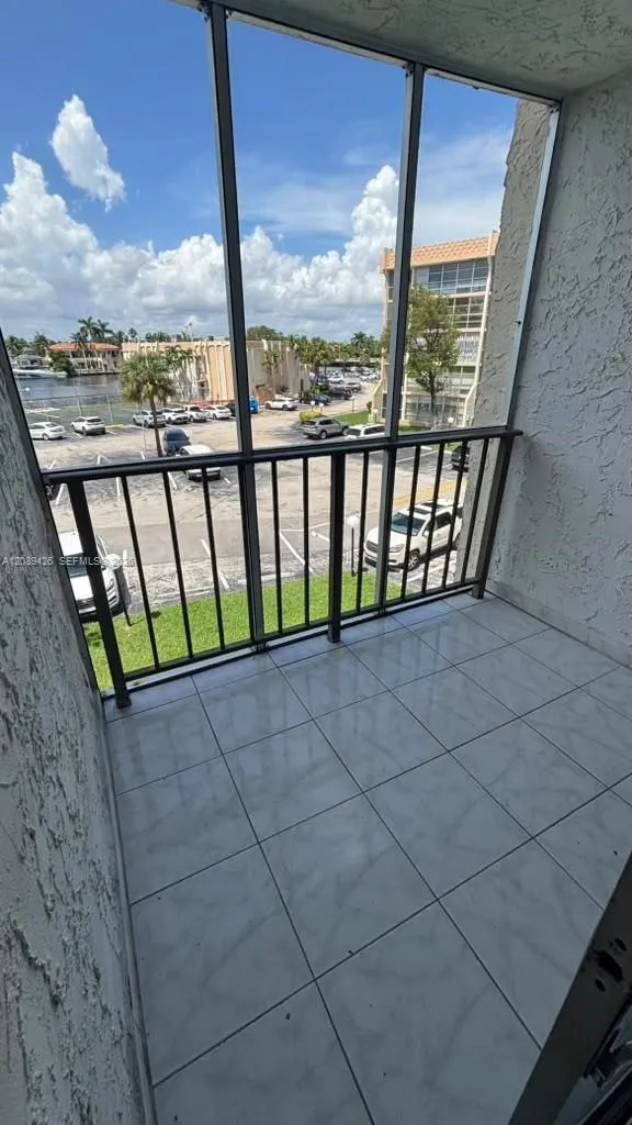 701 Three Islands Blvd #320 Hallandale Beach, FL 33009