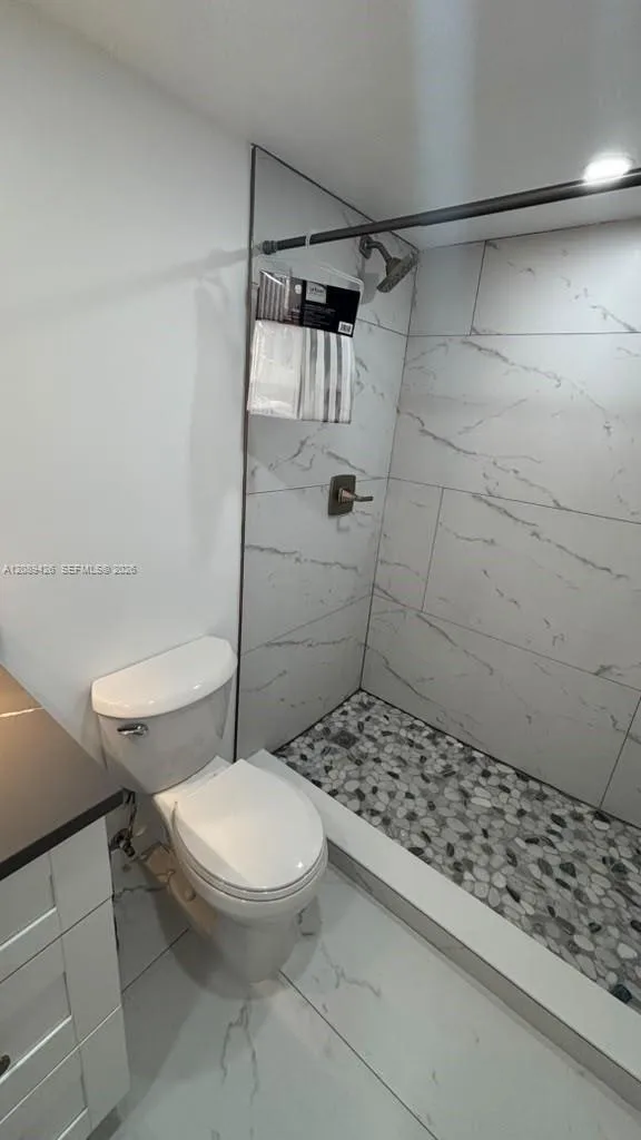 701 Three Islands Blvd #320 Hallandale Beach, FL 33009