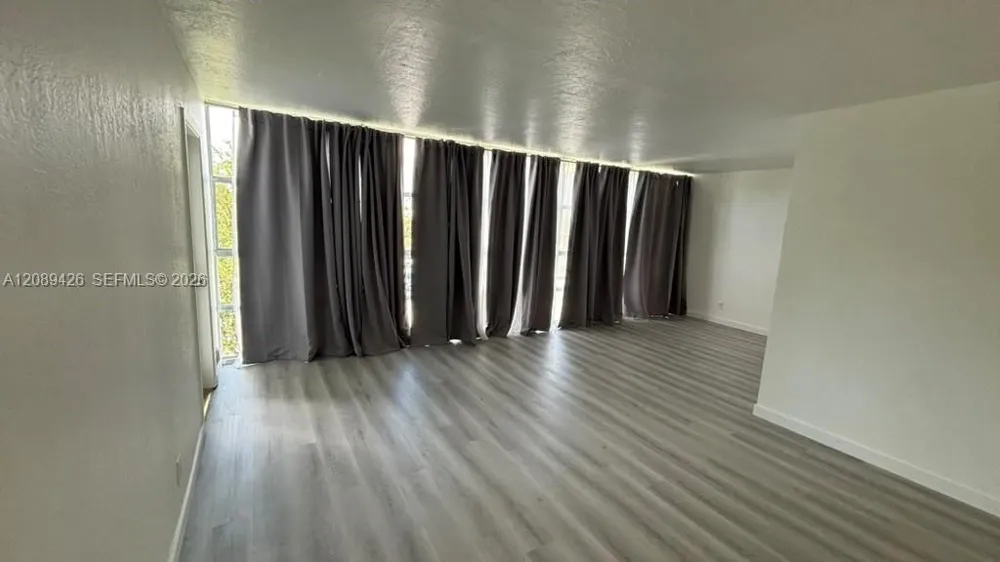 701 Three Islands Blvd #320 Hallandale Beach, FL 33009