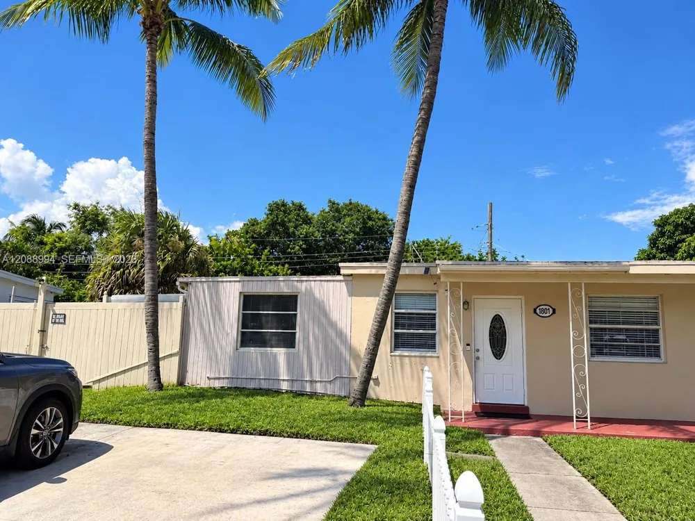 1801 NE 51st Ct Pompano Beach, FL 33064