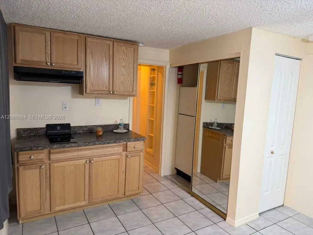 1801 NE 51st Ct Pompano Beach, FL 33064