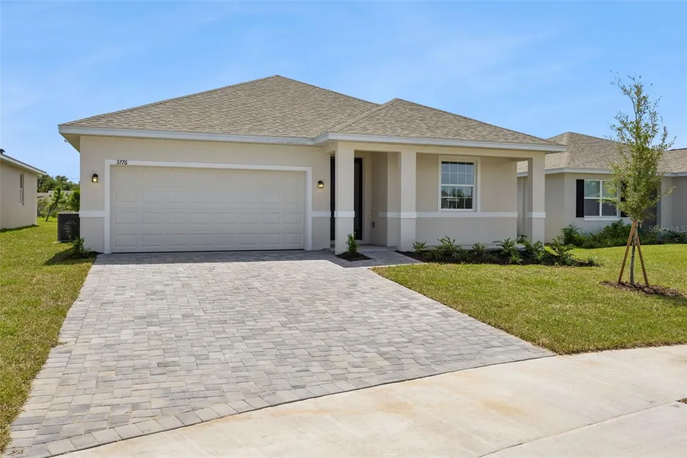 3776 WATERCLIFF CIRCLE Grand Island, FL 32735