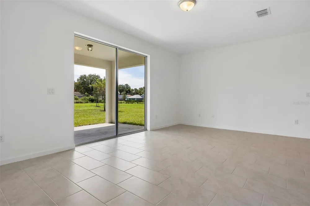3776 WATERCLIFF CIRCLE Grand Island, FL 32735