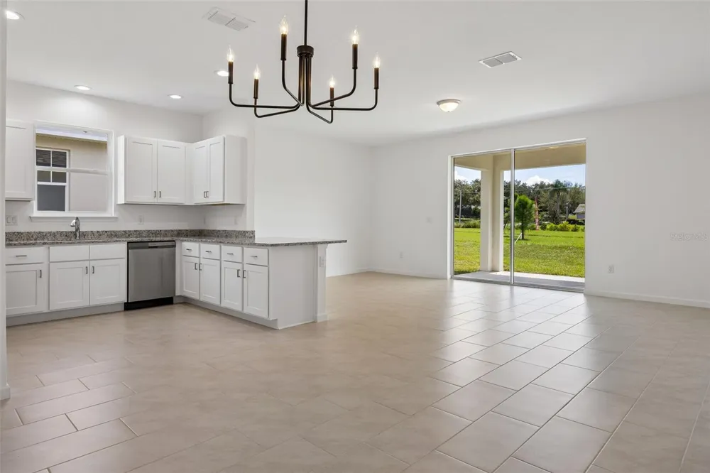 3776 WATERCLIFF CIRCLE Grand Island, FL 32735