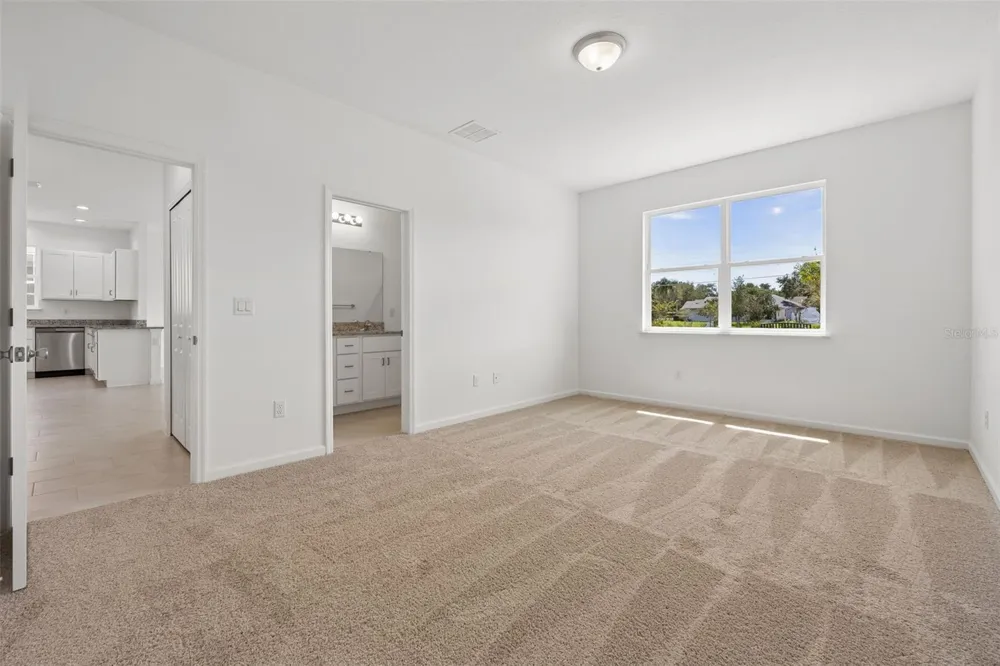 3776 WATERCLIFF CIRCLE Grand Island, FL 32735