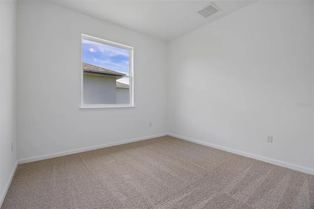 3776 WATERCLIFF CIRCLE Grand Island, FL 32735