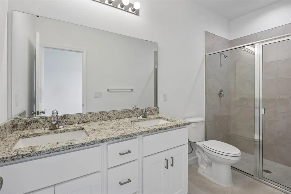 3776 WATERCLIFF CIRCLE Grand Island, FL 32735