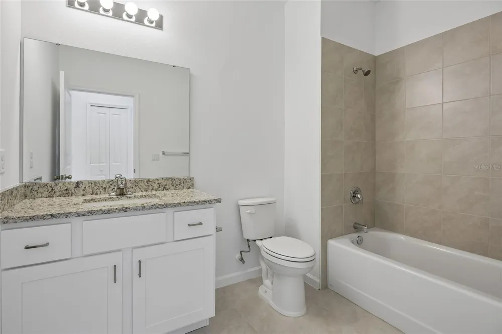 3776 WATERCLIFF CIRCLE Grand Island, FL 32735
