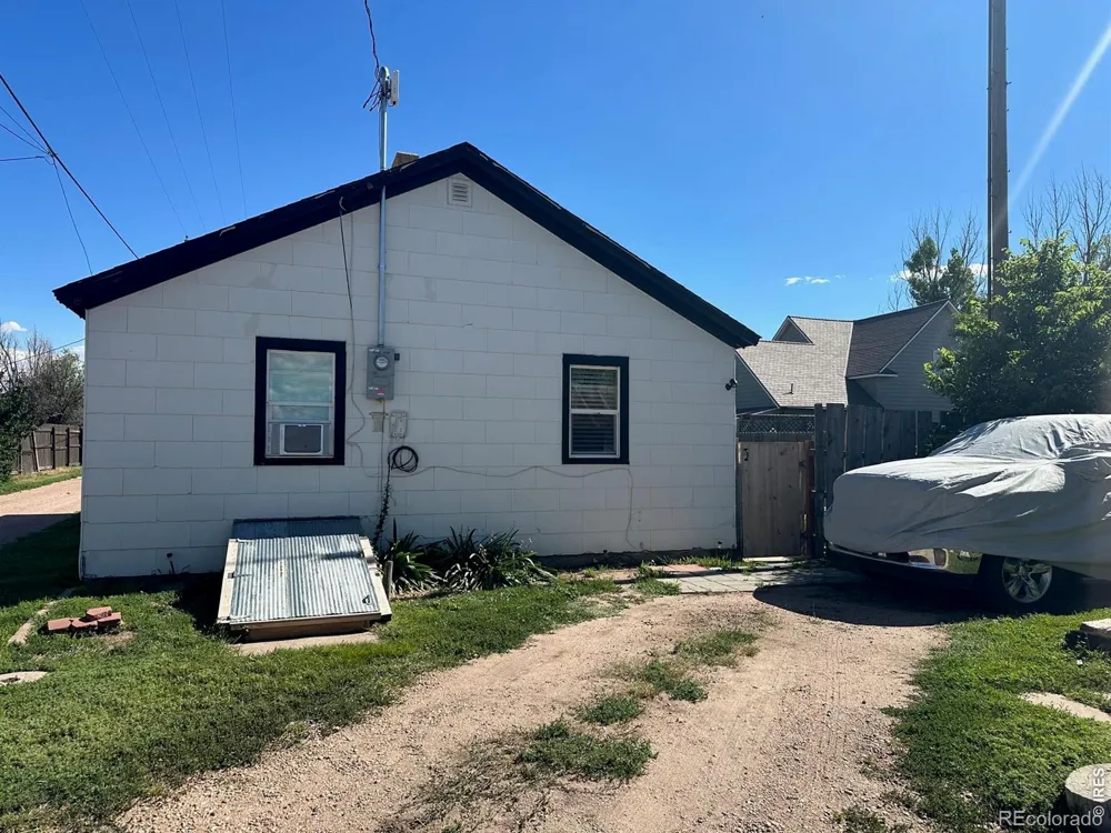 90 Cedar Avenue Akron, CO 80720