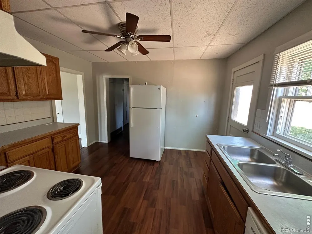 90 Cedar Avenue Akron, CO 80720