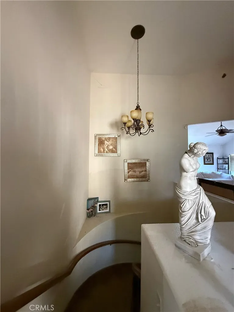 14320 Four Winds Riverside, CA 92503