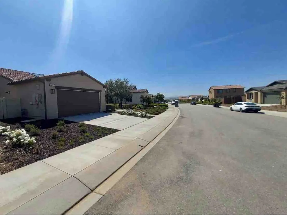 1496 Pinyon Lane Banning, CA 92220