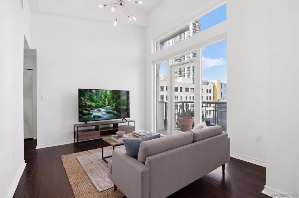 1277 Kettner Blvd. #505 San Diego, CA 92101