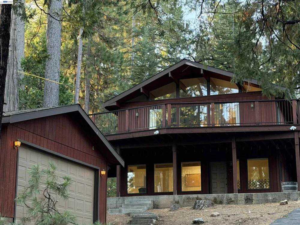 3311 Gold Hill Cir Arnold, CA 95223
