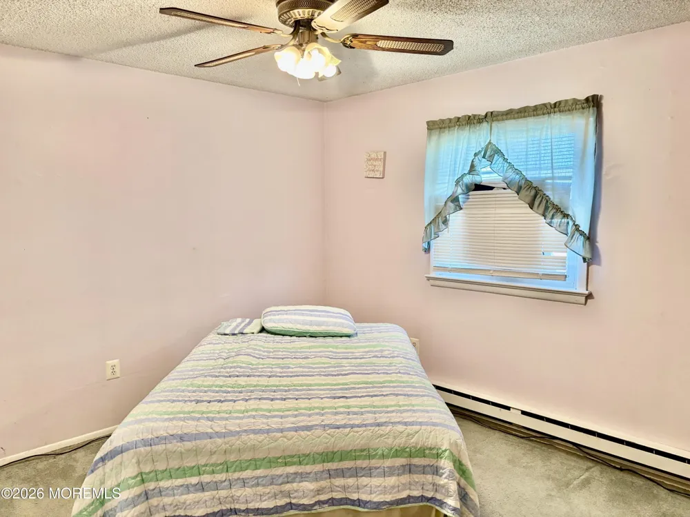 33 Mediterranean Court Barnegat, NJ 08005