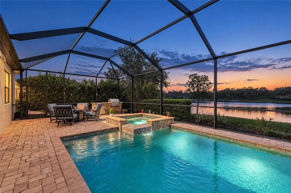 17009 POLO TRAIL Bradenton, FL 34211