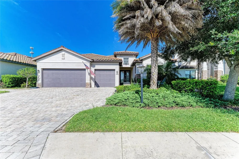 17009 POLO TRAIL Bradenton, FL 34211