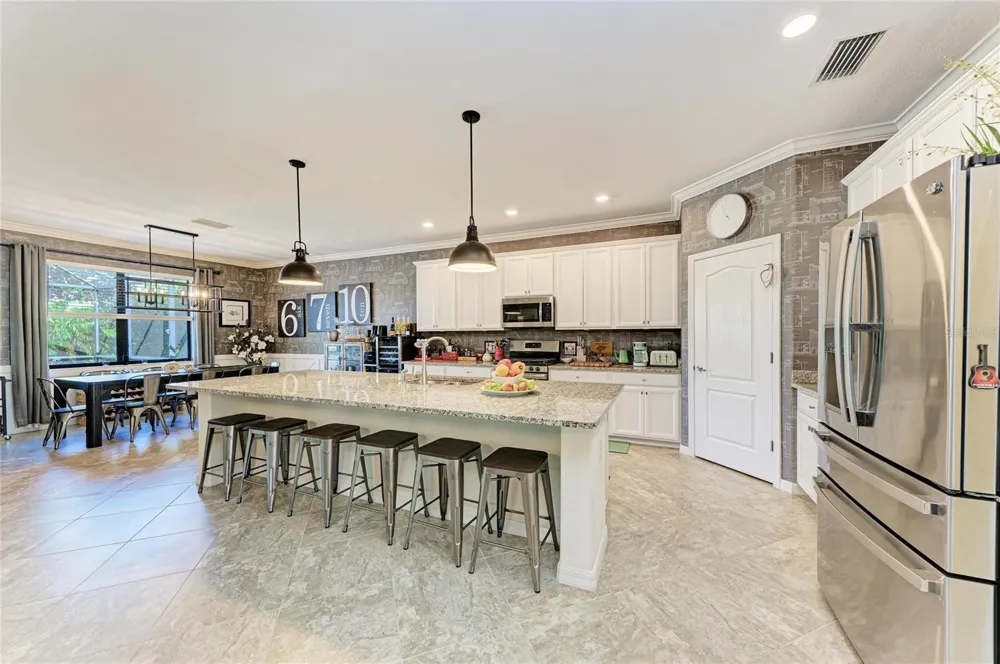 17009 POLO TRAIL Bradenton, FL 34211