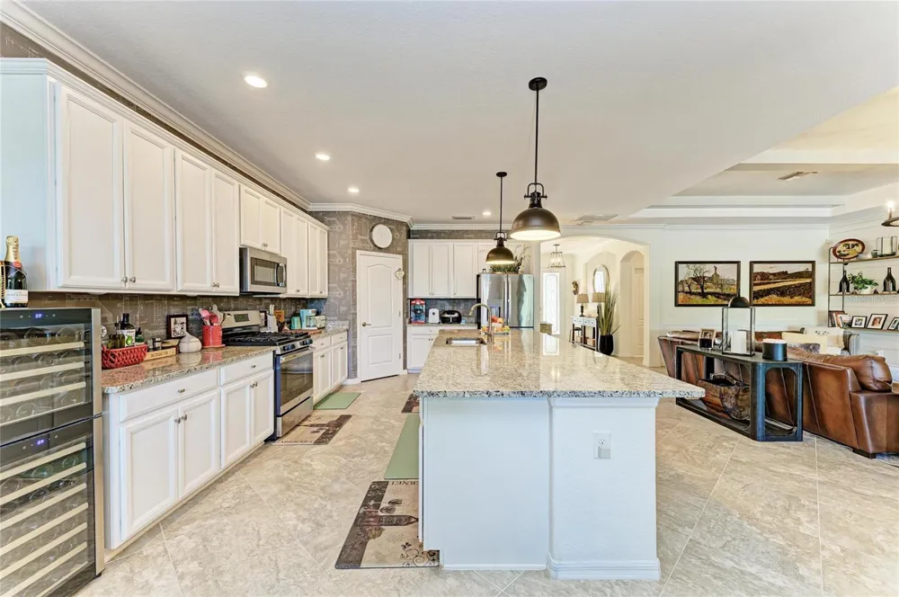 17009 POLO TRAIL Bradenton, FL 34211